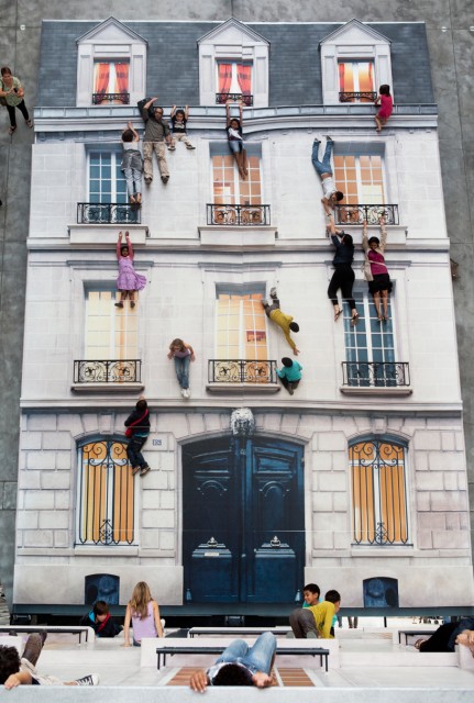 Dalston House - Leandro Erlich, 2013