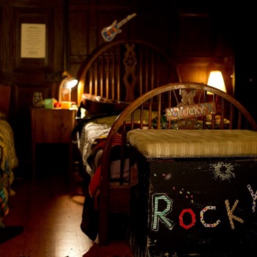 The set of the boys’ dormitory.