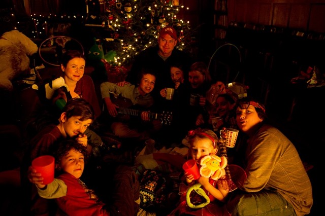 Photo - The cast having fun on set