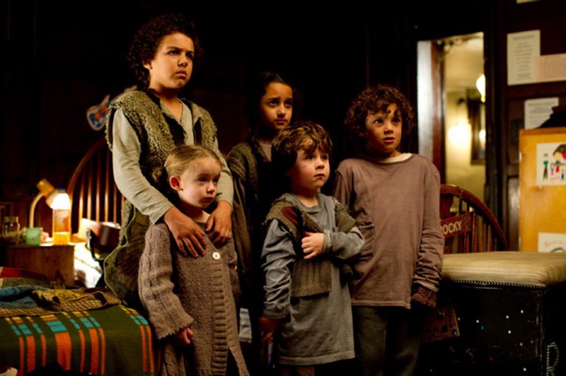 Hardwick House - children huddling - still from the movie